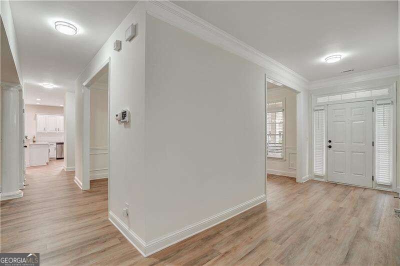 6027 Windfall Court Powder Springs - Photo 9
