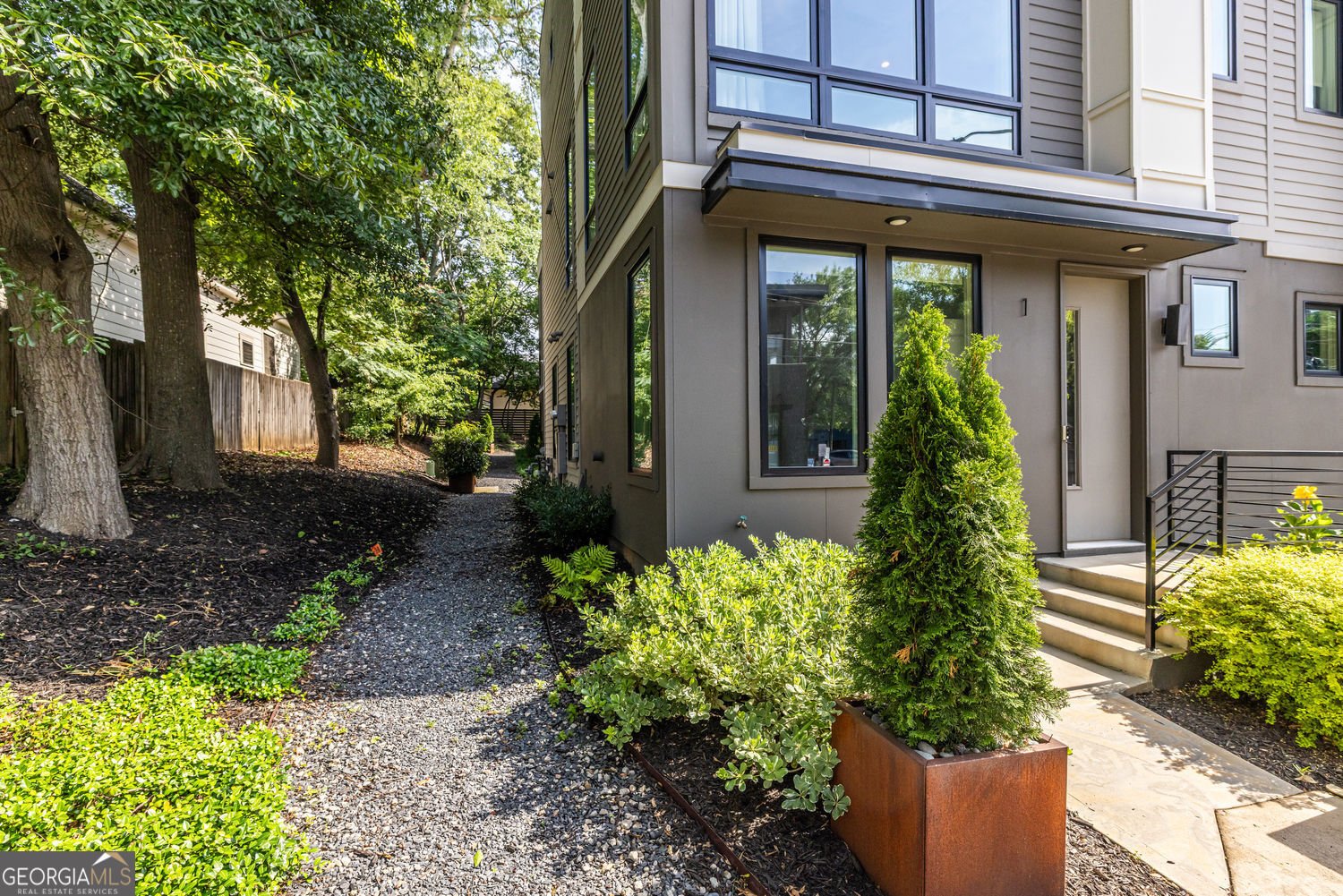 1160 Ormewood Avenue Atlanta - Photo 6