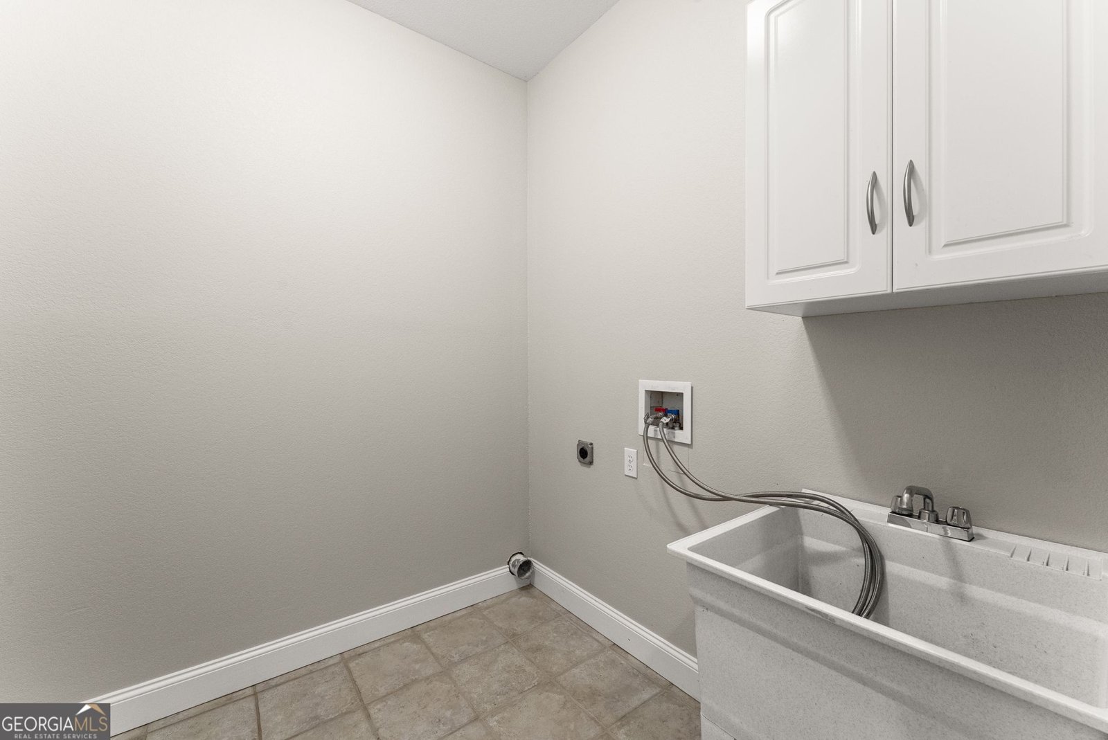 45 Holcomb Drive Cleveland - Photo 19