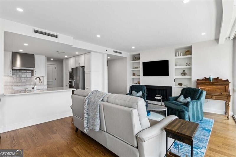 700 Park Regency Place Atlanta - Photo 10