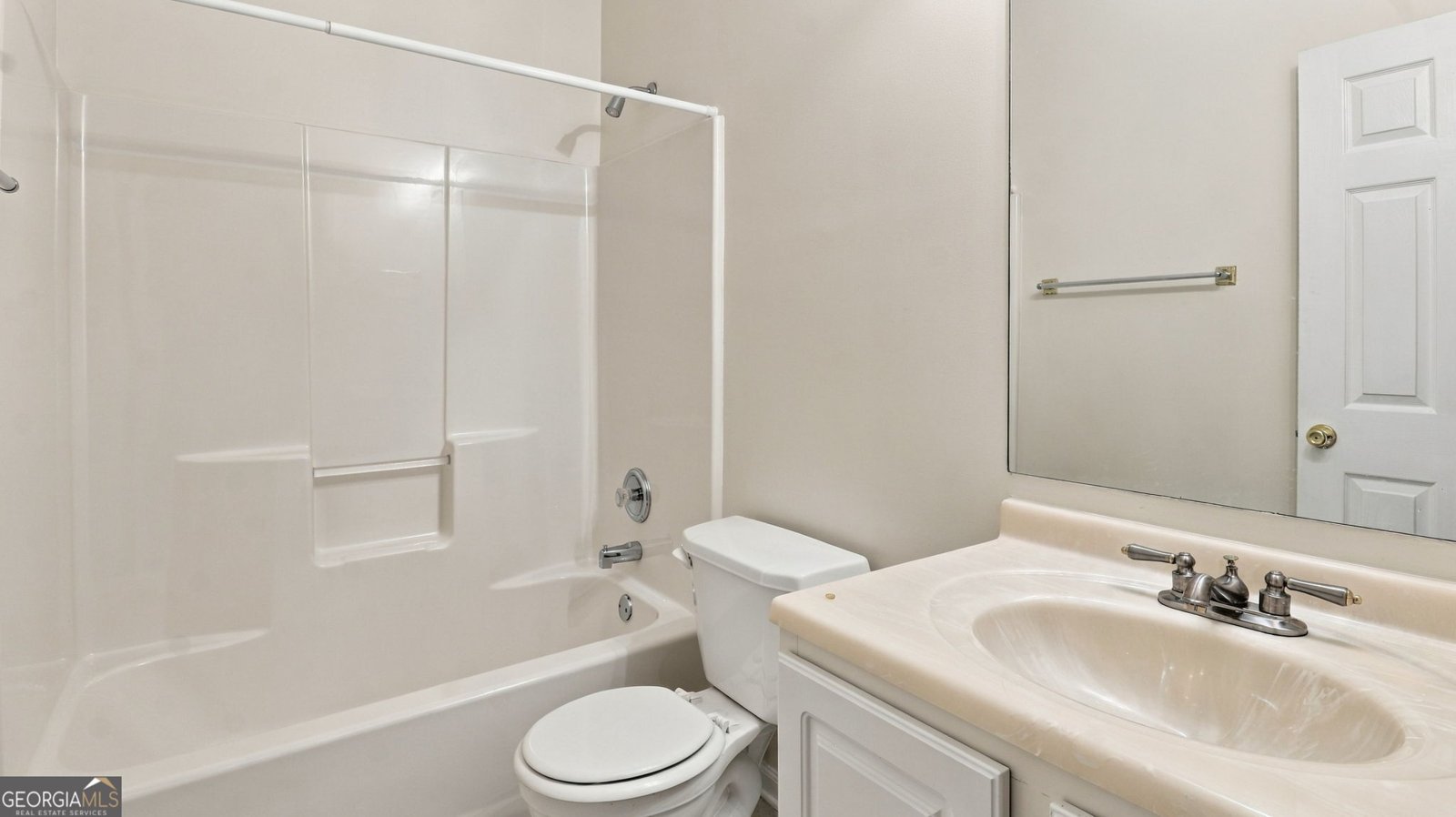 682 Bedford Court Woodstock - Photo 14