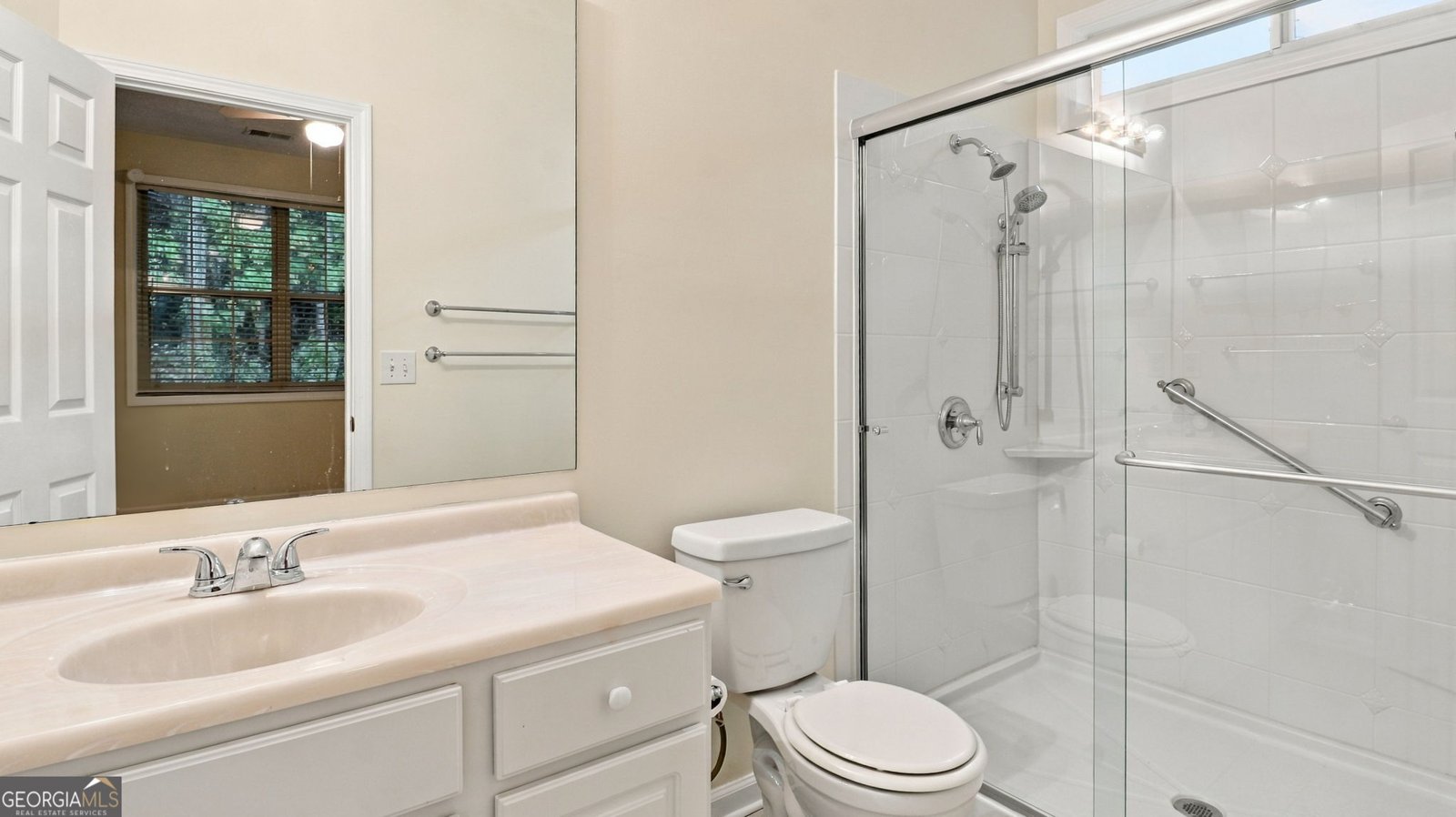 682 Bedford Court Woodstock - Photo 18