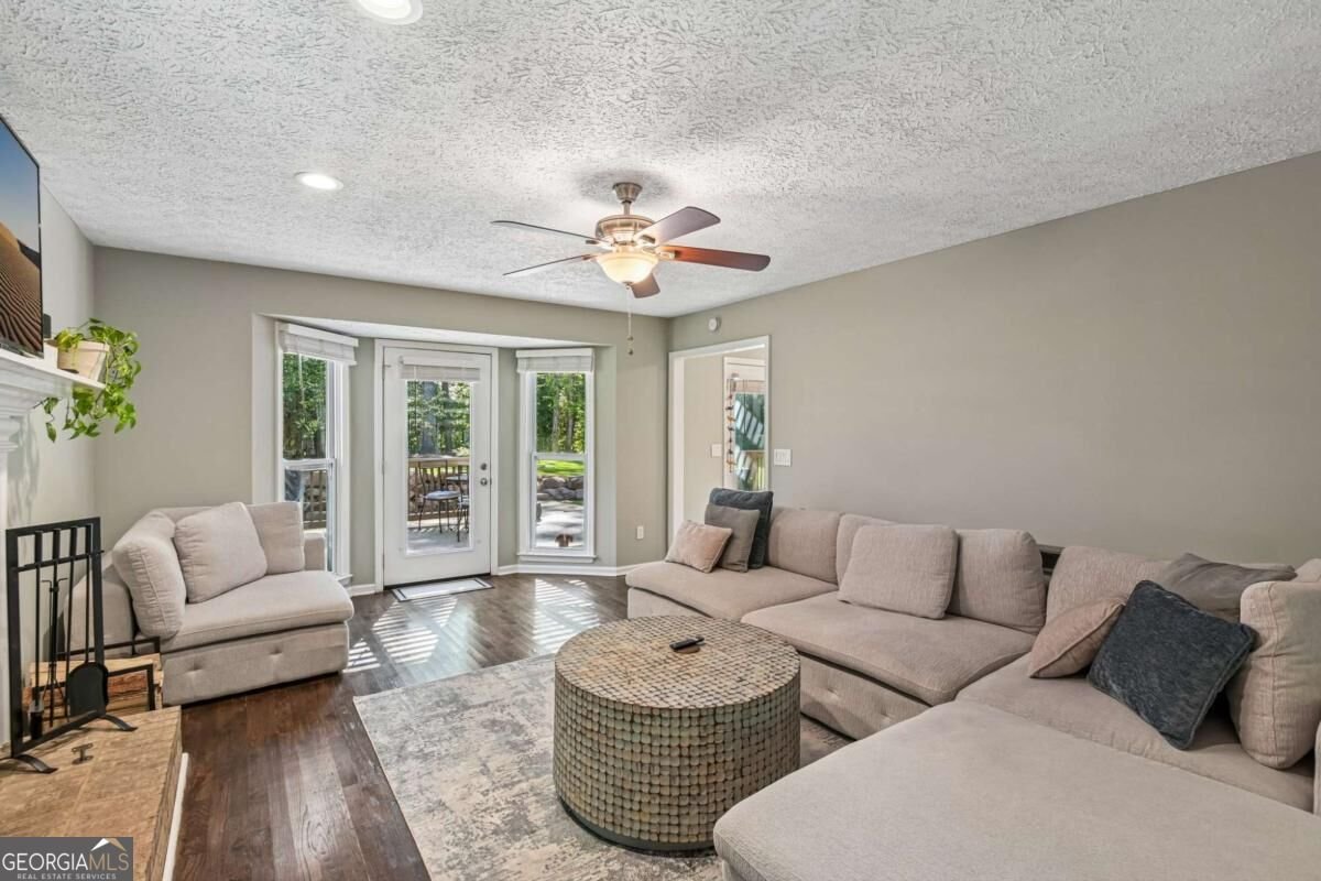 2068 Signal Ridge Chase Kennesaw - Photo 7