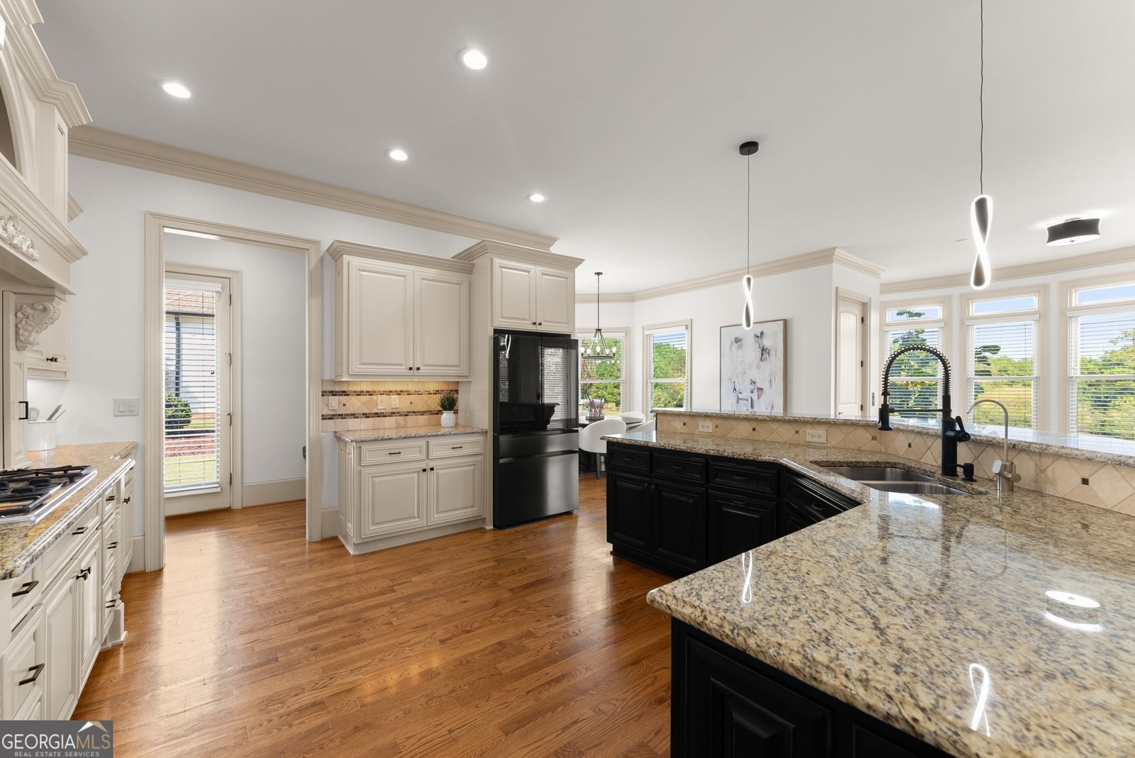 4645 Manor Drive Gainesville - Photo 21