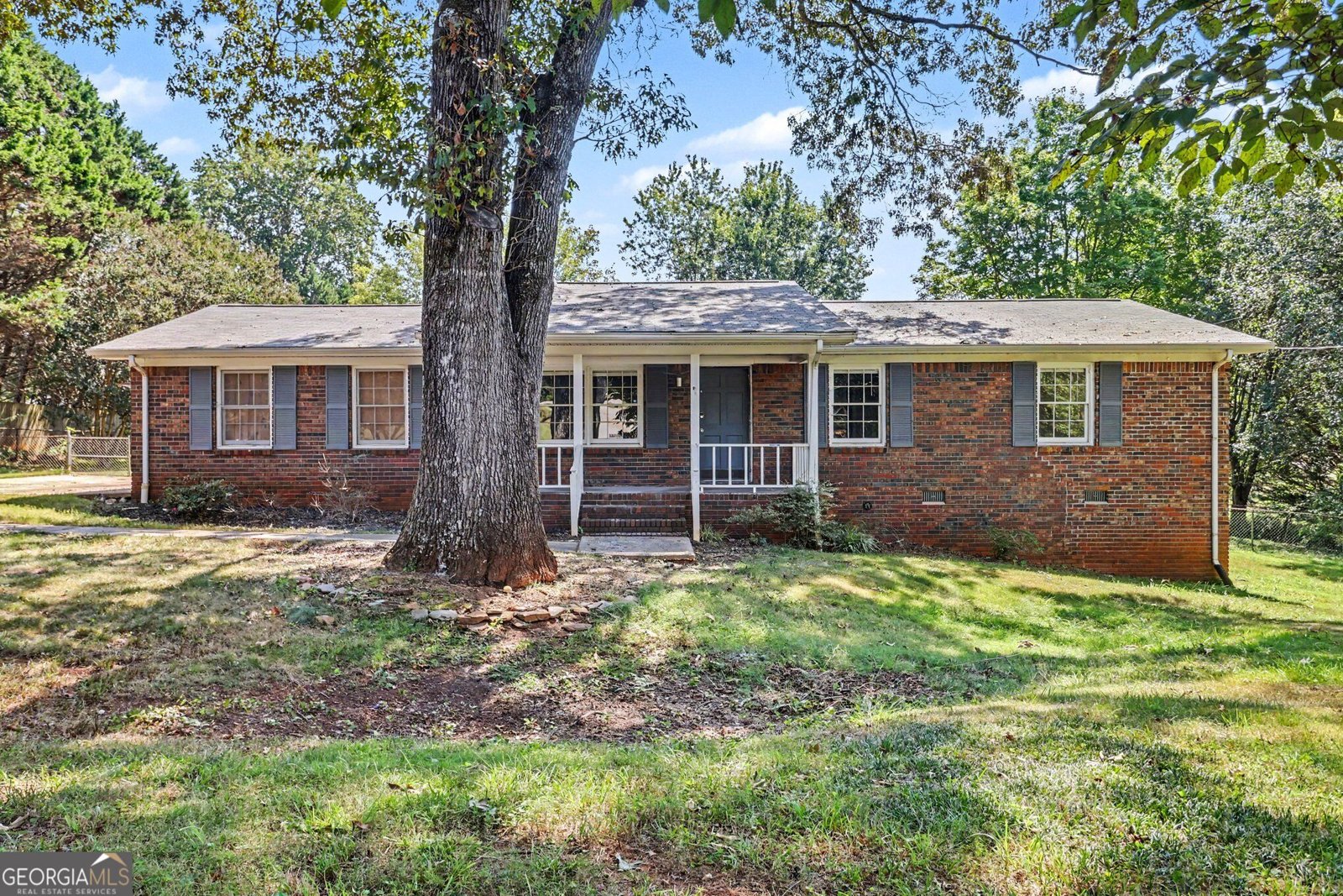 5139 Presley Drive Flowery Branch - main photo