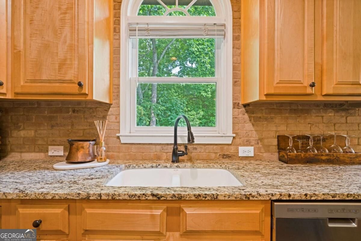 163 Woodcliff Drive Suwanee - Photo 17