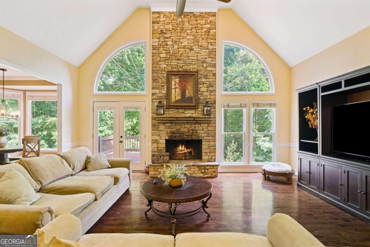 163 Woodcliff Drive Suwanee - Photo 22