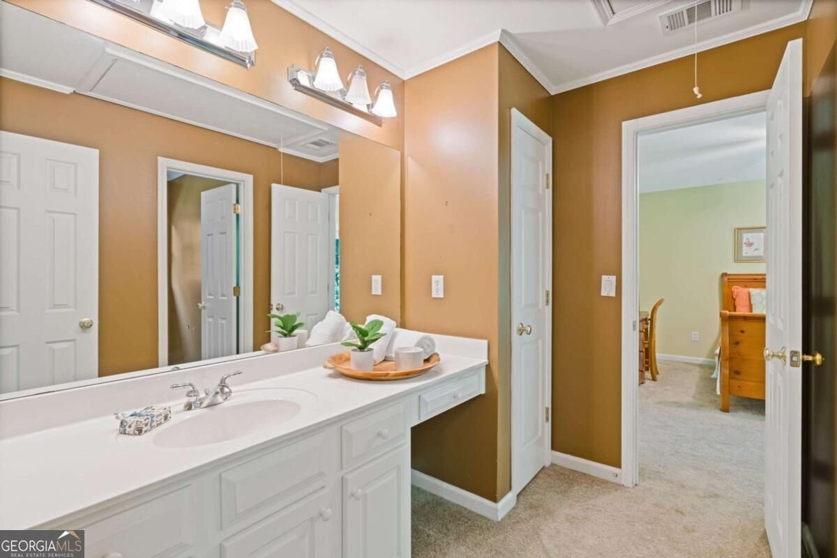 163 Woodcliff Drive Suwanee - Photo 32