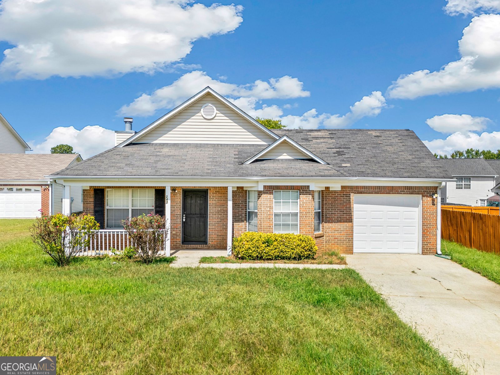 247 Marsh Glen Drive Jonesboro - main photo