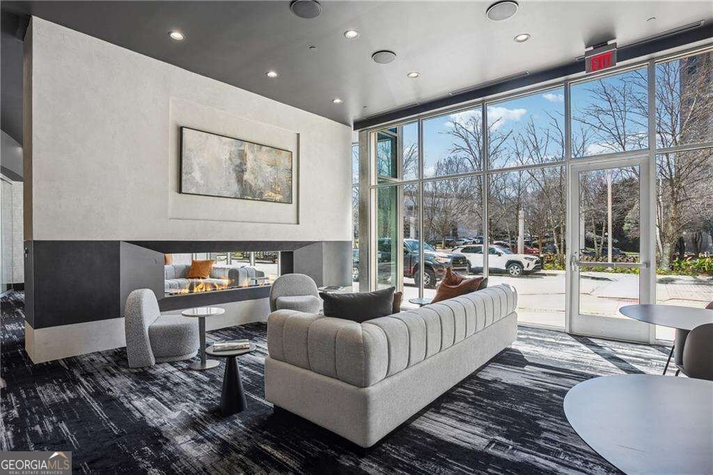 3324 Peachtree Road Atlanta - Photo 34