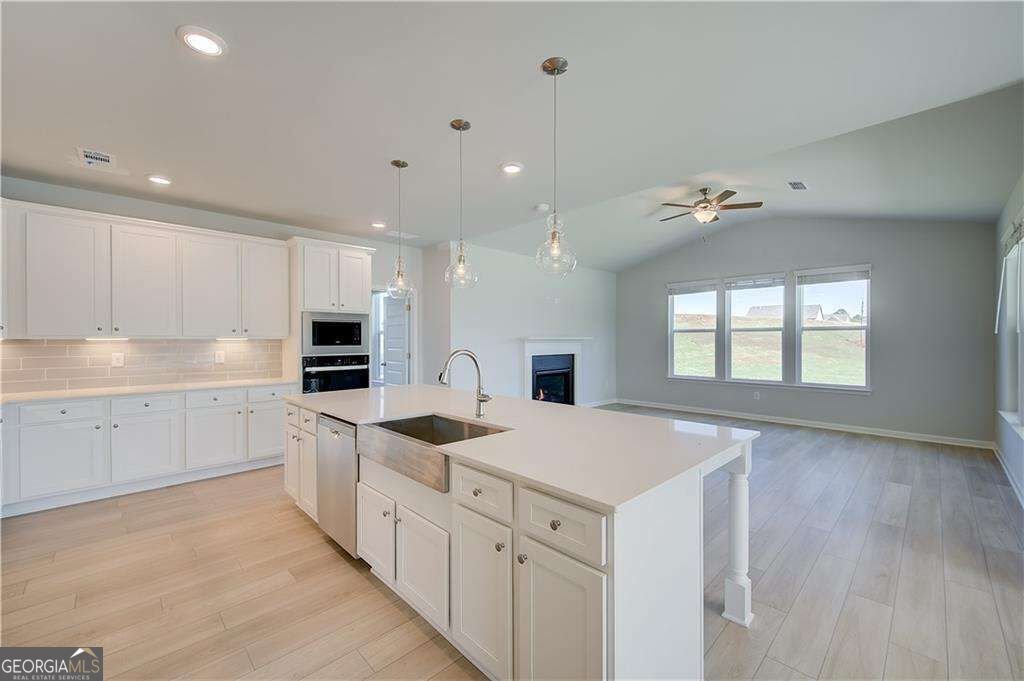 616 Sidney Court Stockbridge - Photo 15