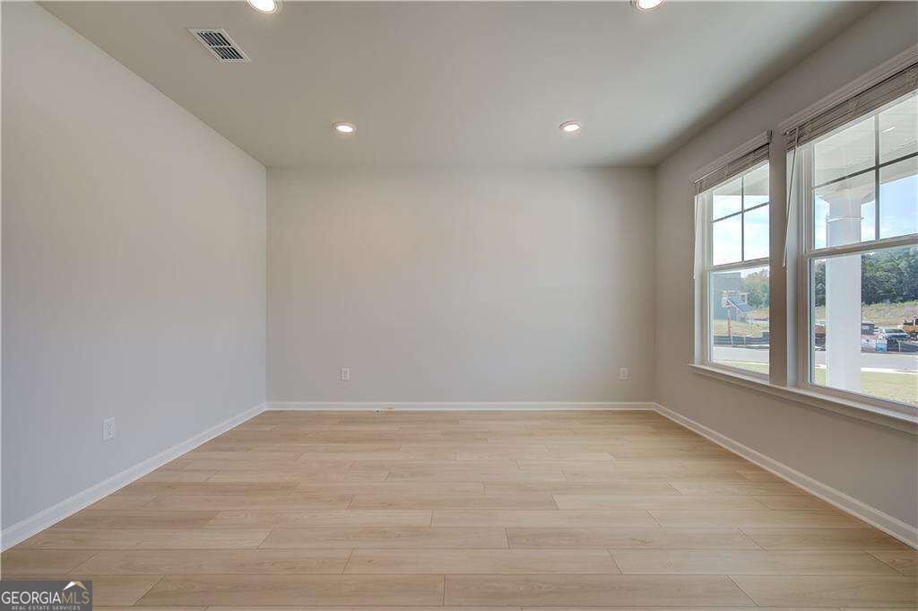 616 Sidney Court Stockbridge - Photo 6