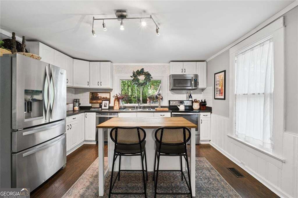 2152 Forrest Place Atlanta - Photo 12