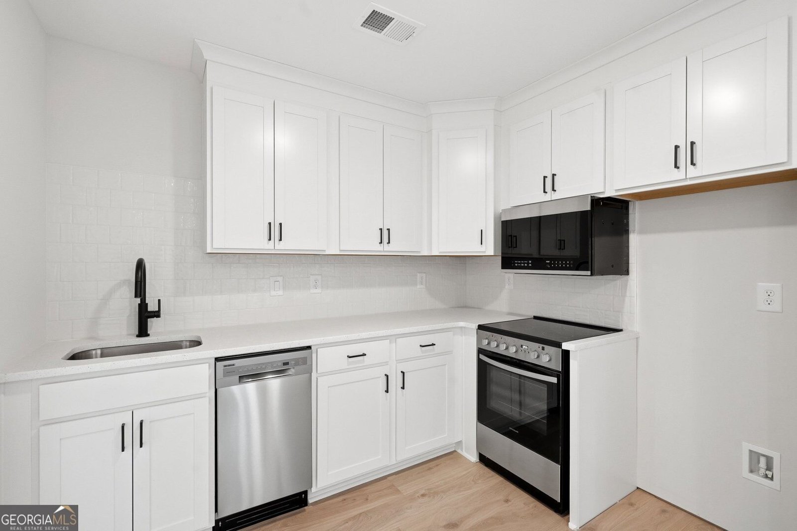 650 Gordon Combs Road Marietta - Photo 32