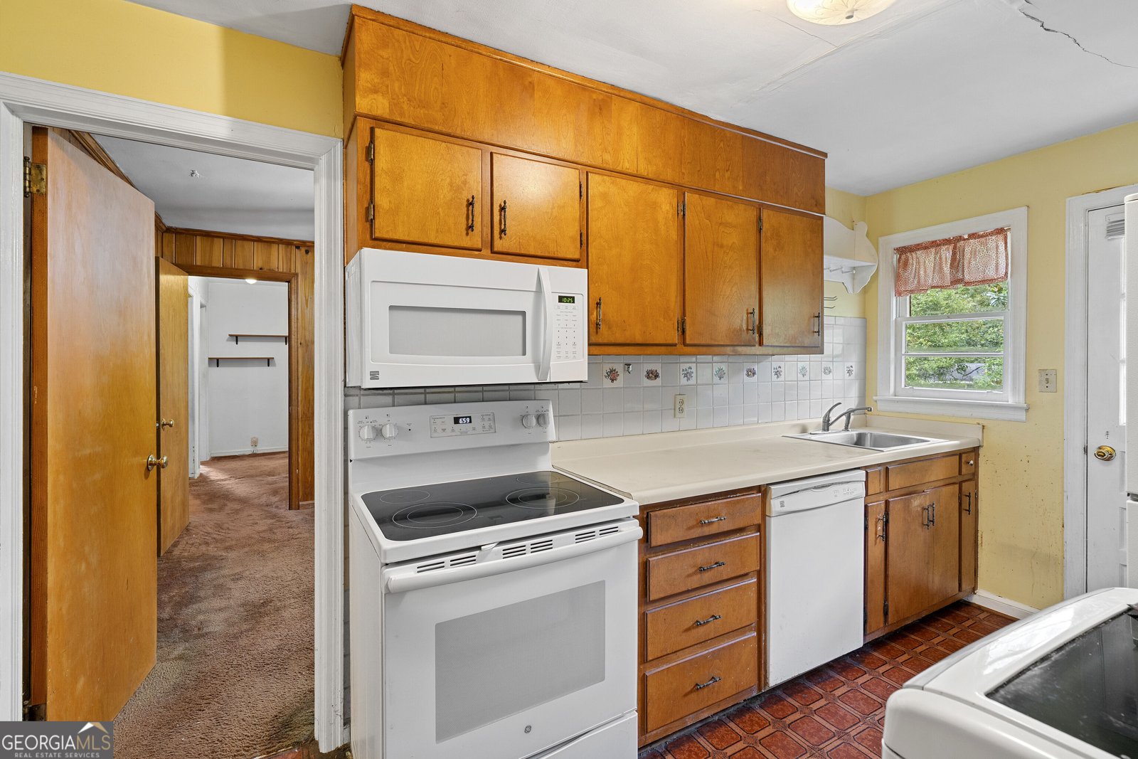 2592 Woodridge Drive Decatur - Photo 11