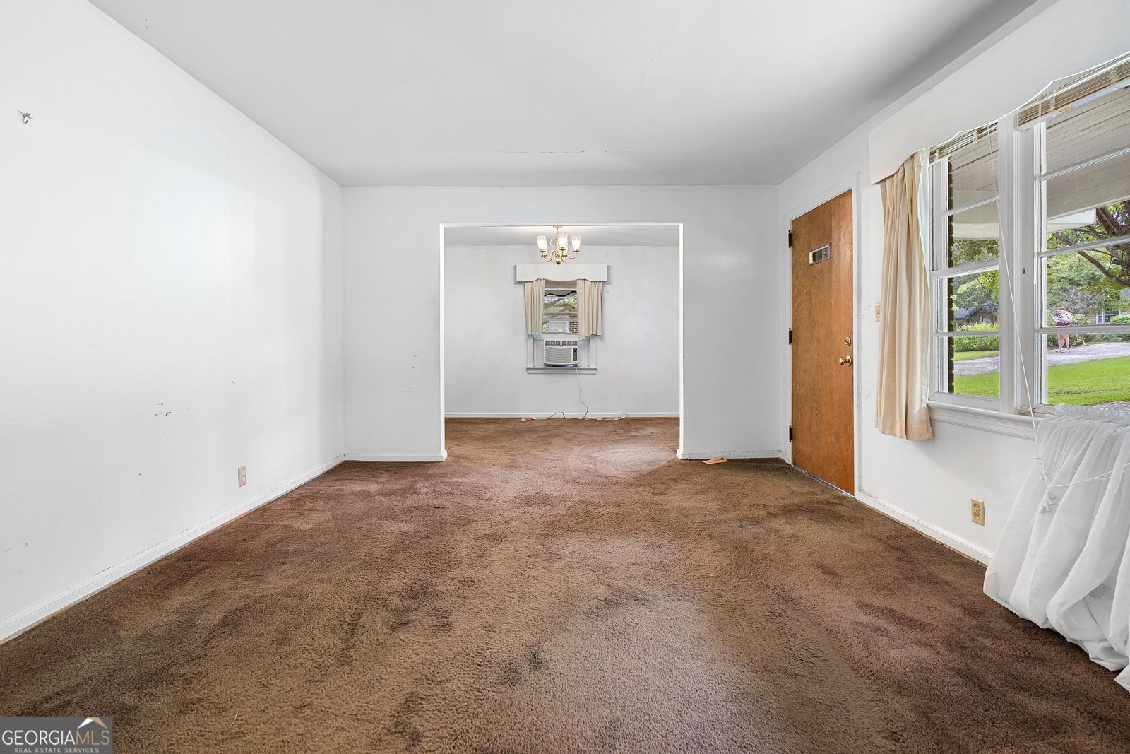 2592 Woodridge Drive Decatur - Photo 6