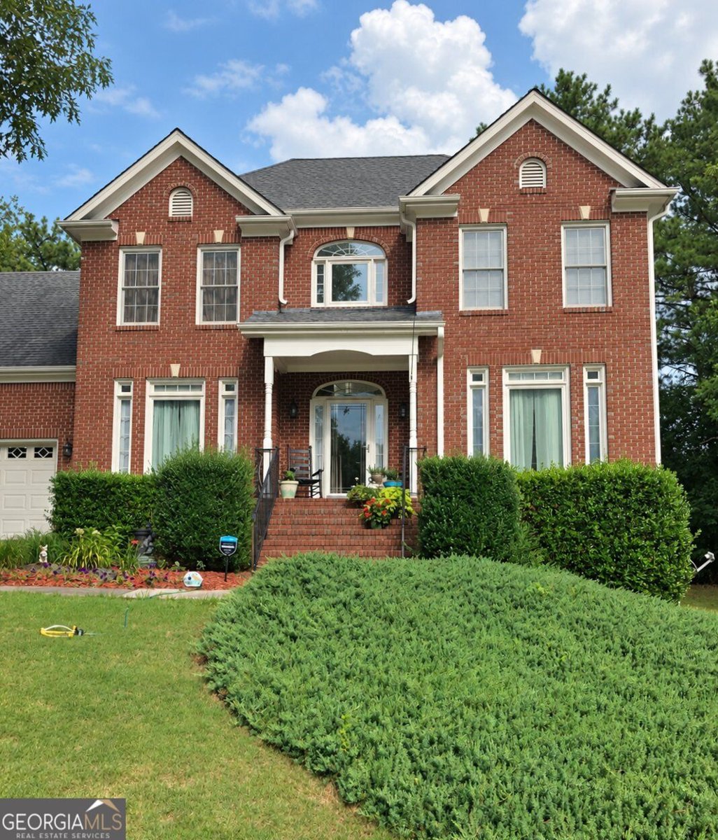 540 Shore Drive Suwanee - main photo
