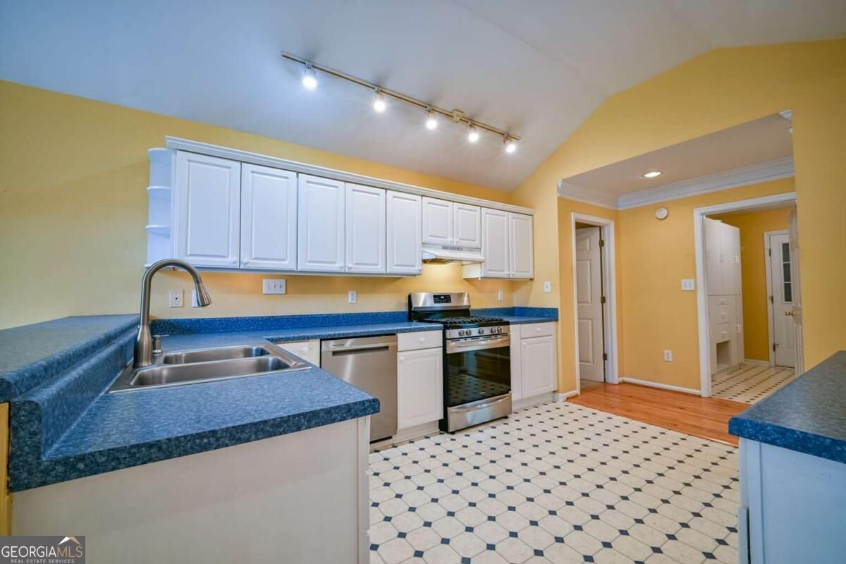 137 Elderberry Circle Athens - Photo 8