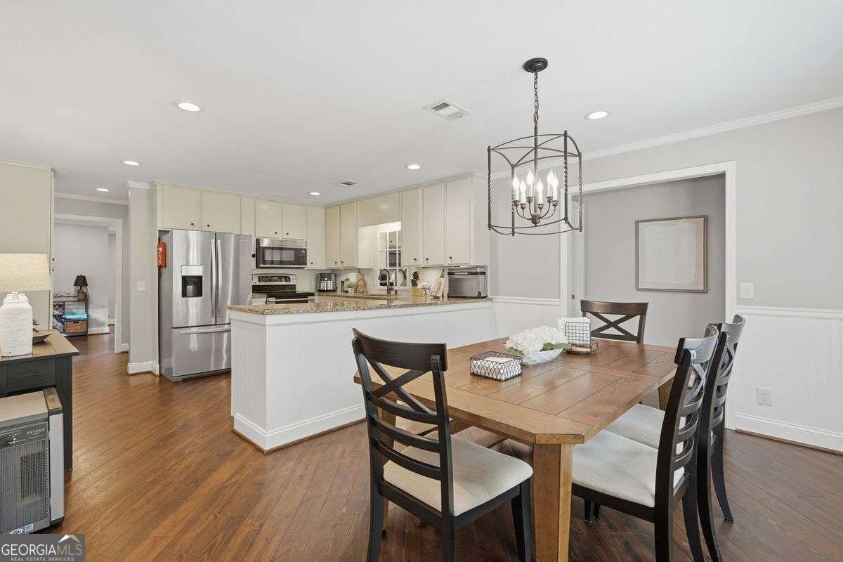364 Holly Street Canton - Photo 9