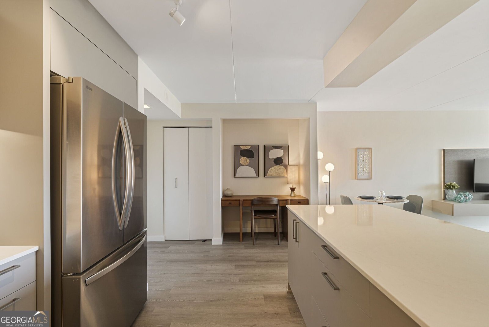 2460 Peachtree Road Atlanta - Photo 7