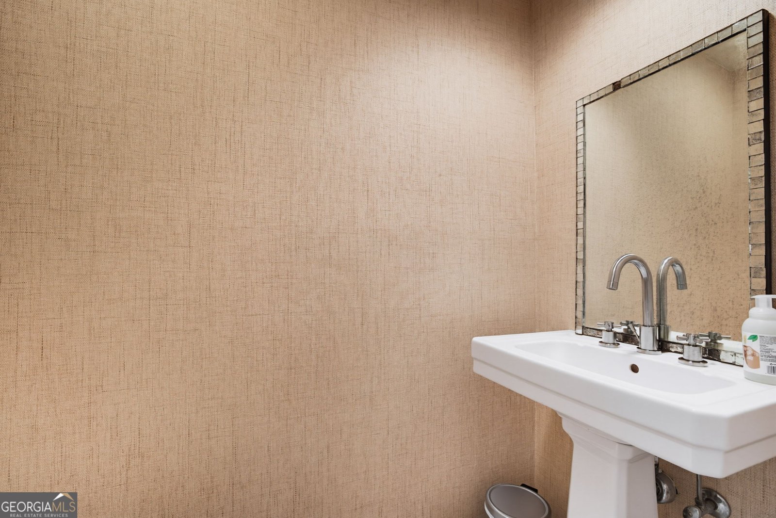 1075 High Point Drive Atlanta - Photo 15