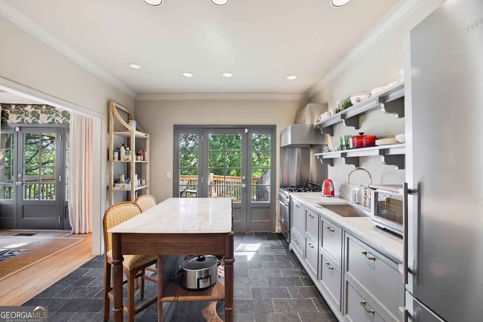 1075 High Point Drive Atlanta - Photo 6
