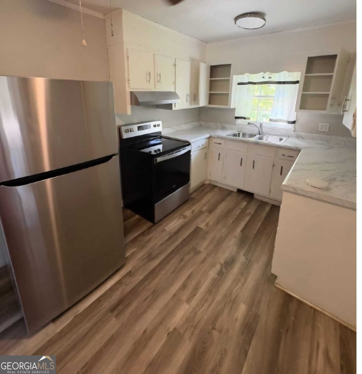 4322 Fairfax Drive Macon - Photo 9