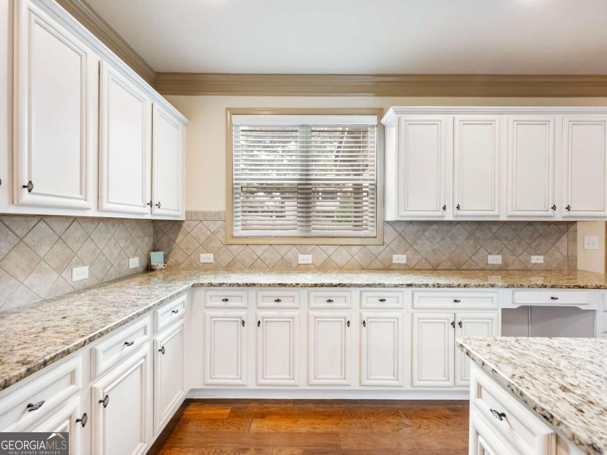 5915 Park Bay Court Flowery Branch - Photo 14