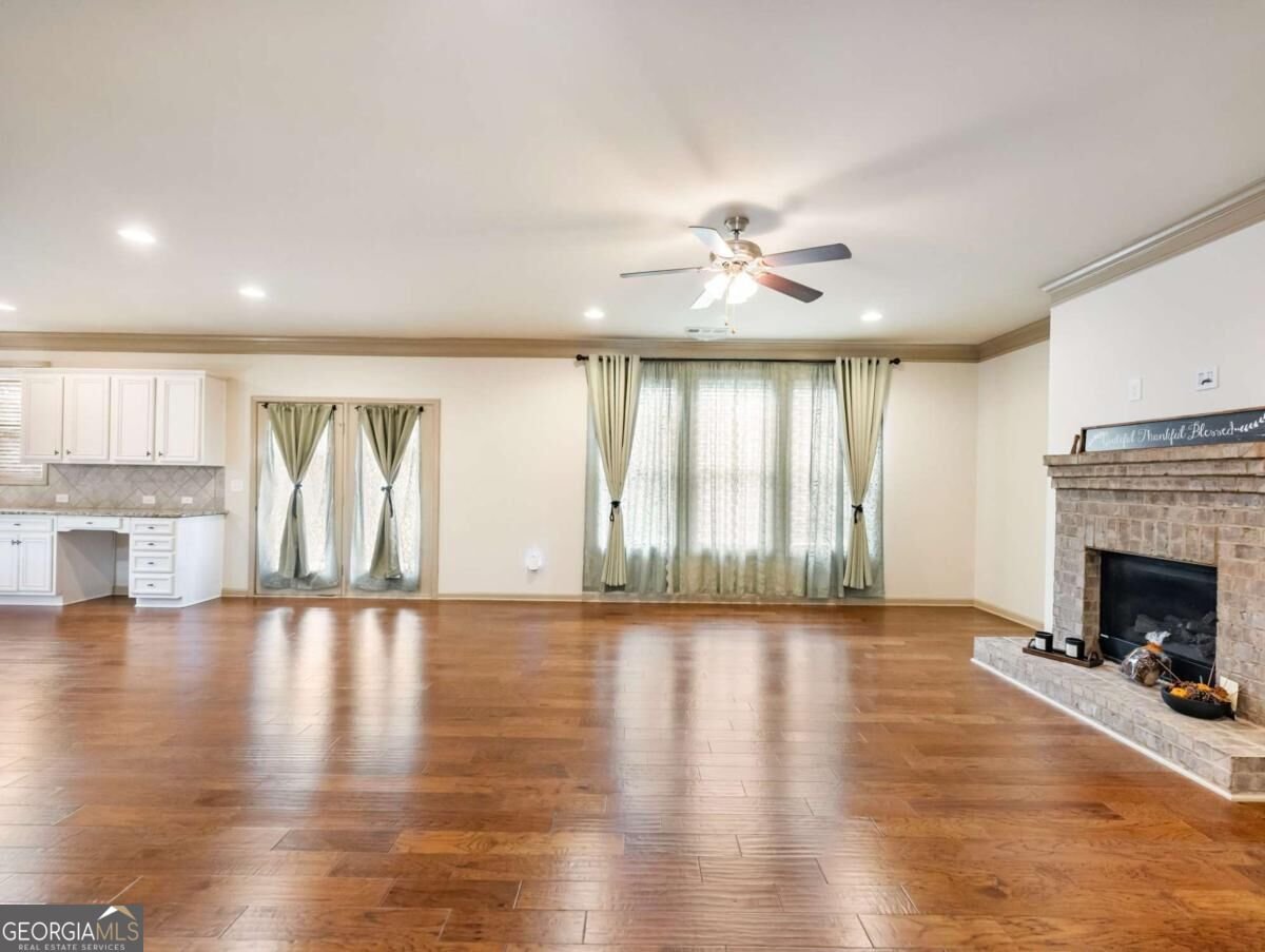 5915 Park Bay Court Flowery Branch - Photo 7