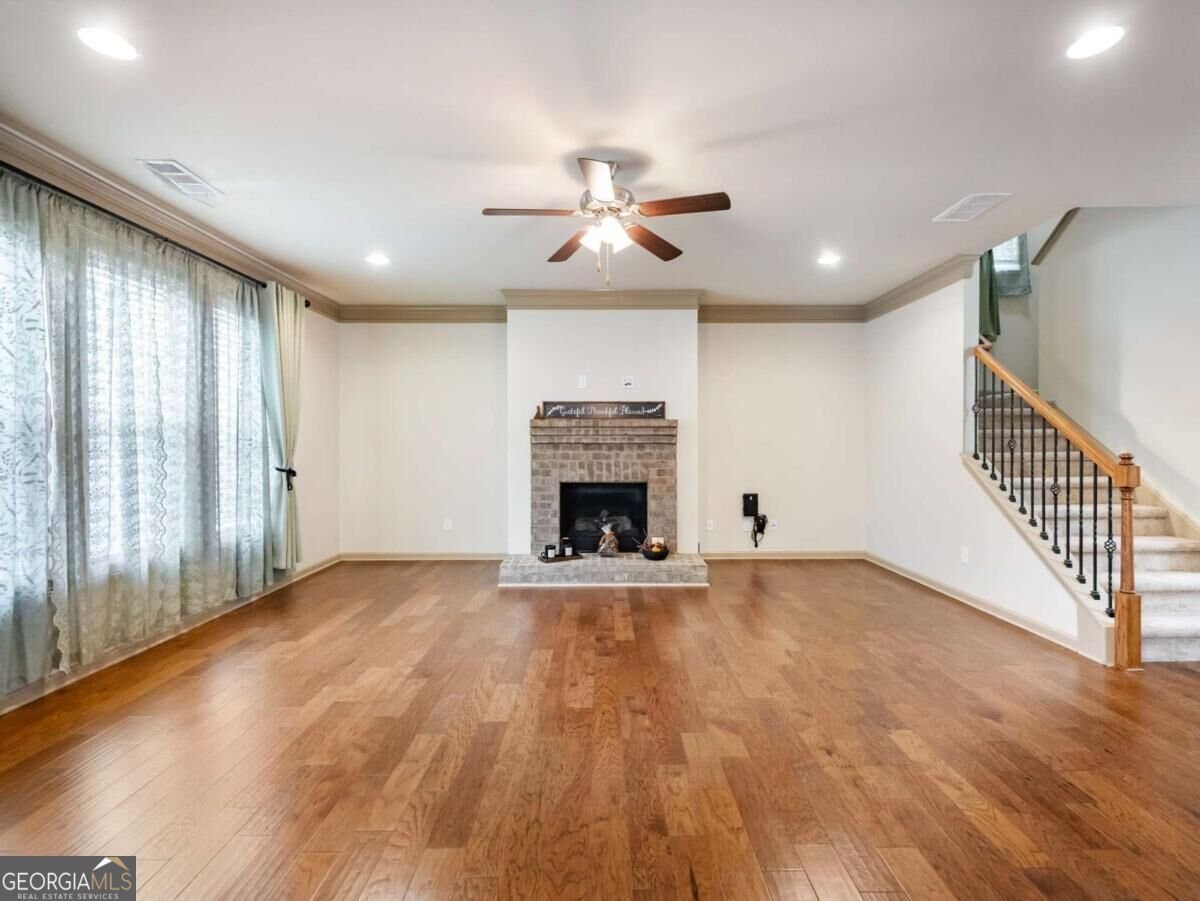 5915 Park Bay Court Flowery Branch - Photo 8