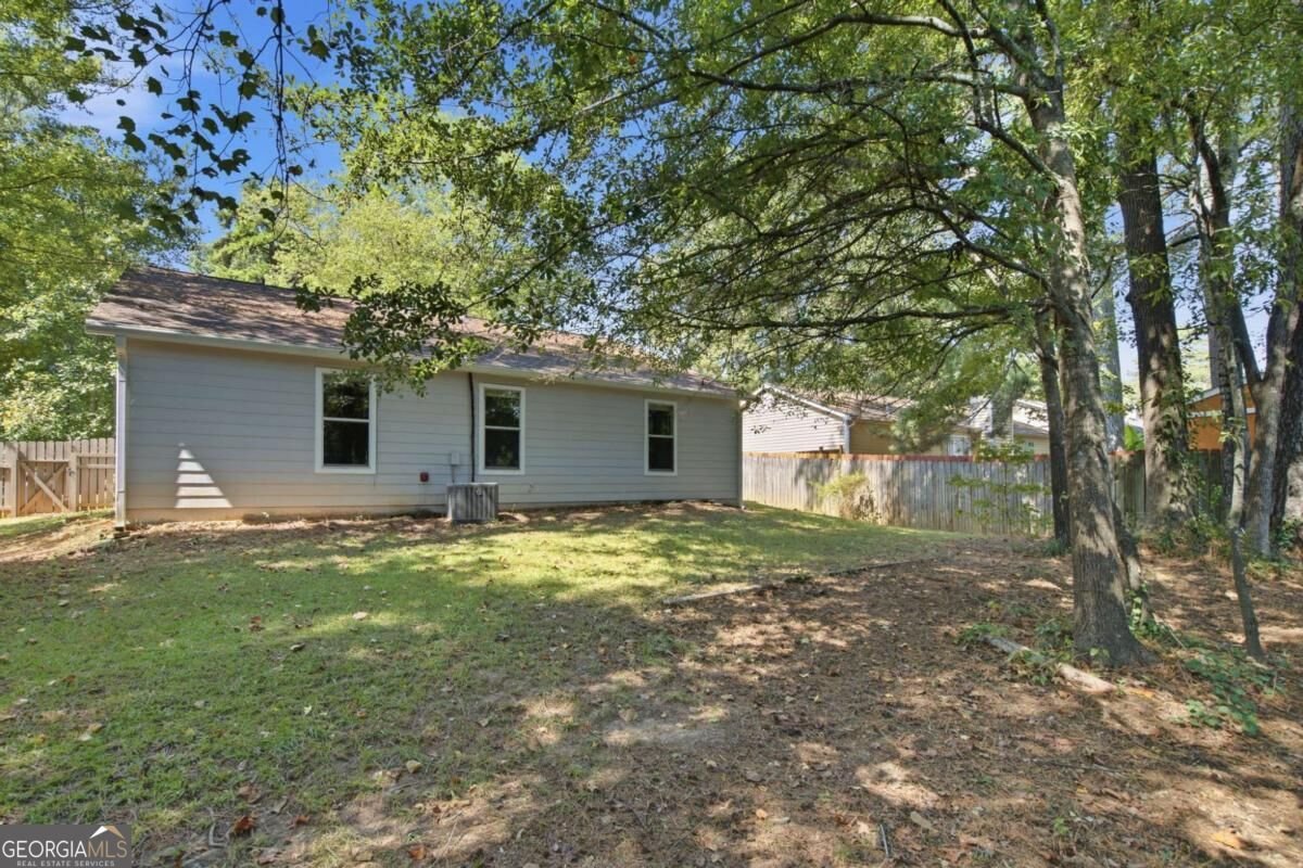 693 Brandlwood Way Lilburn - Photo 31