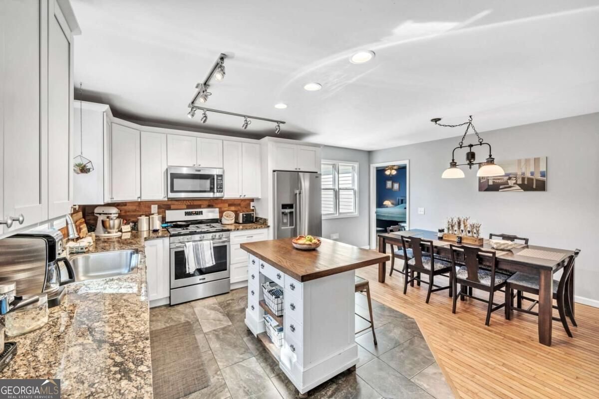 1250 Sutton Road Talking Rock - Photo 9