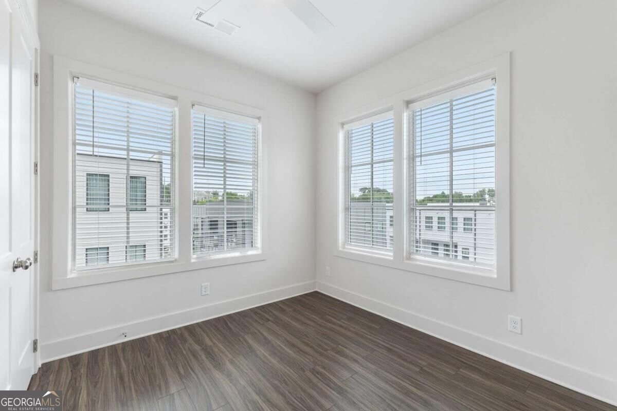 1290 Longreen Terrace NW Atlanta - Photo 16