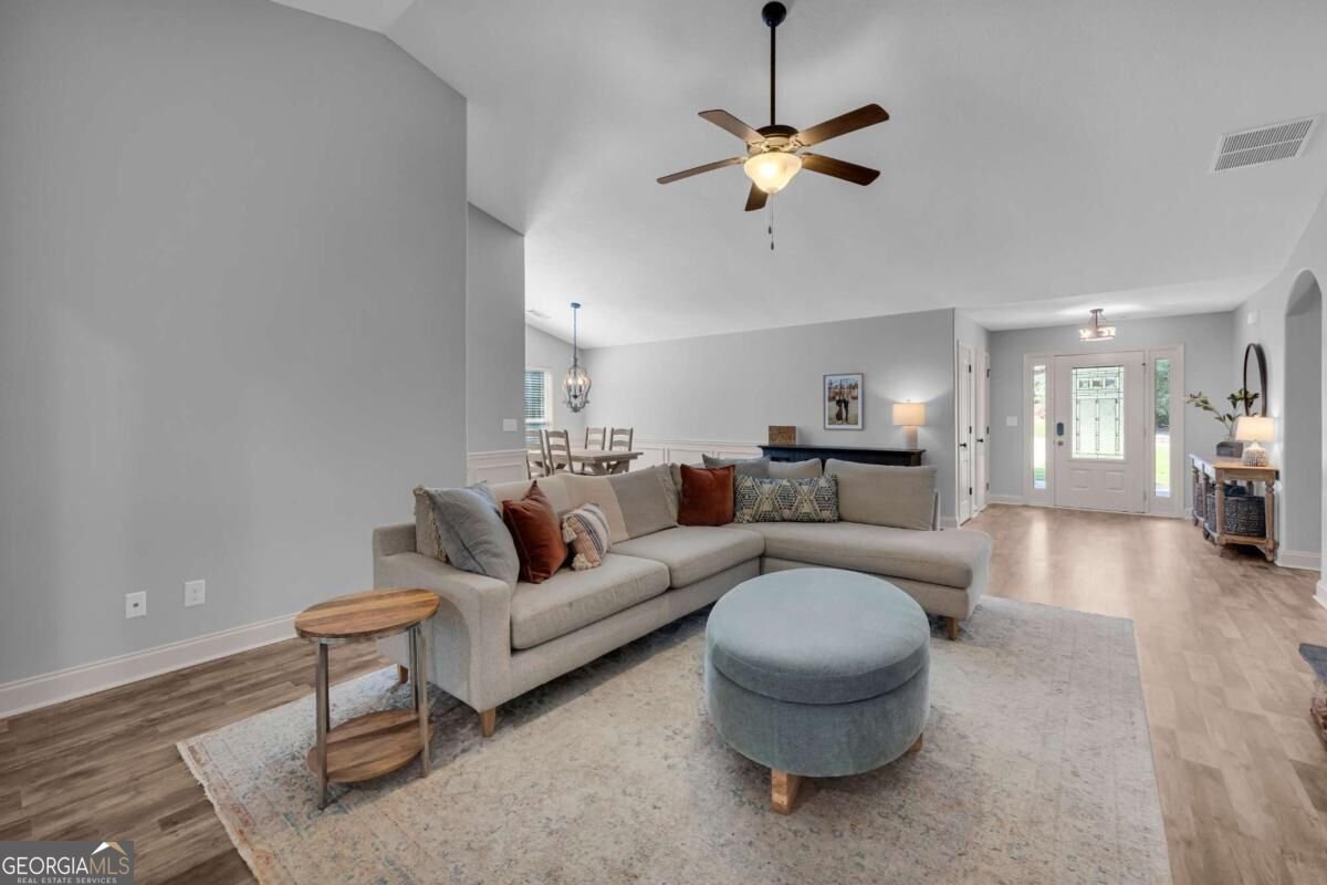 111 Buttercup Lane Bogart - Photo 11
