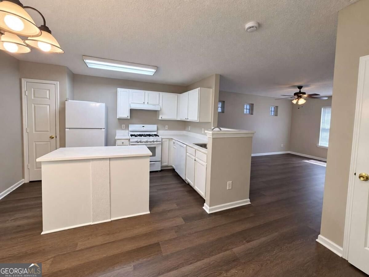 3389 Sable Chase Lane South Fulton - Photo 9