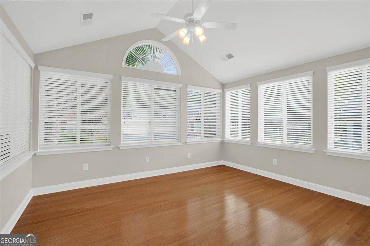 5278 Stone Village Circle Kennesaw - Photo 9