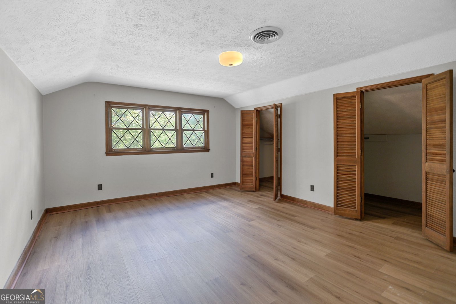 17834 Main Street Woodbury - Photo 19
