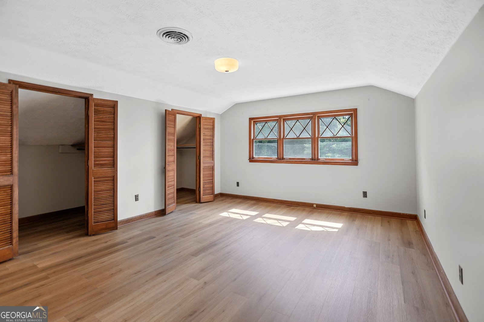 17834 Main Street Woodbury - Photo 21