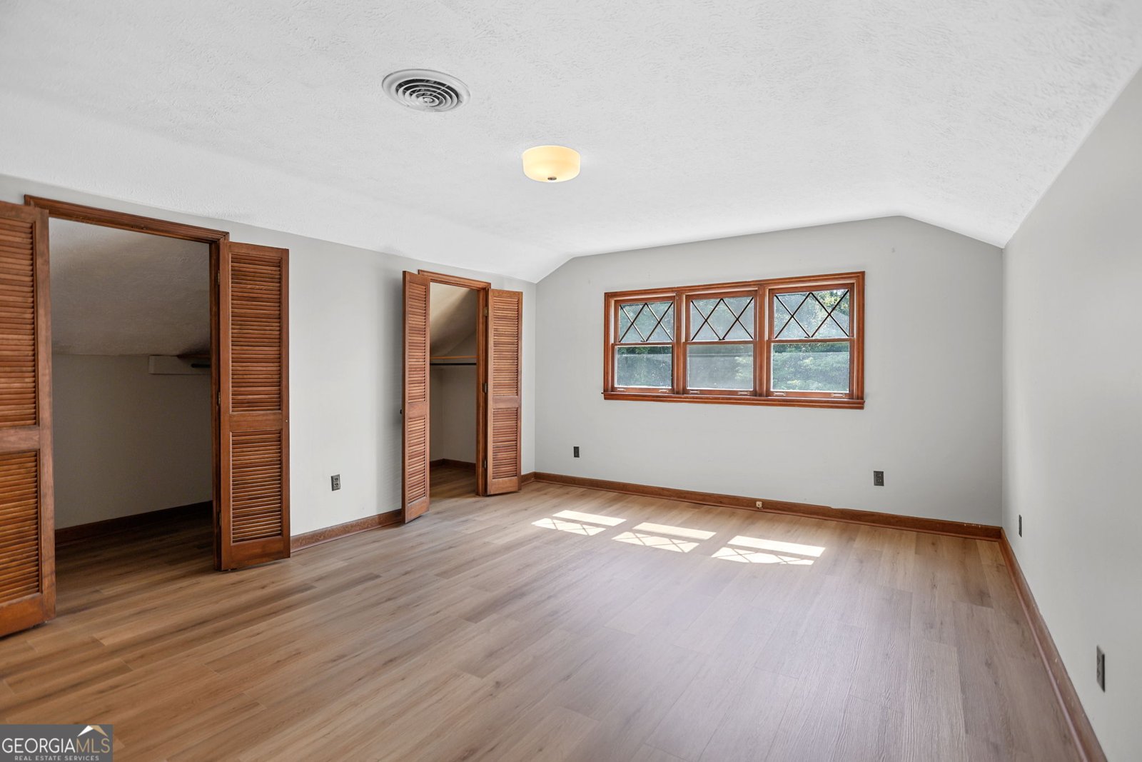 17834 Main Street Woodbury - Photo 22