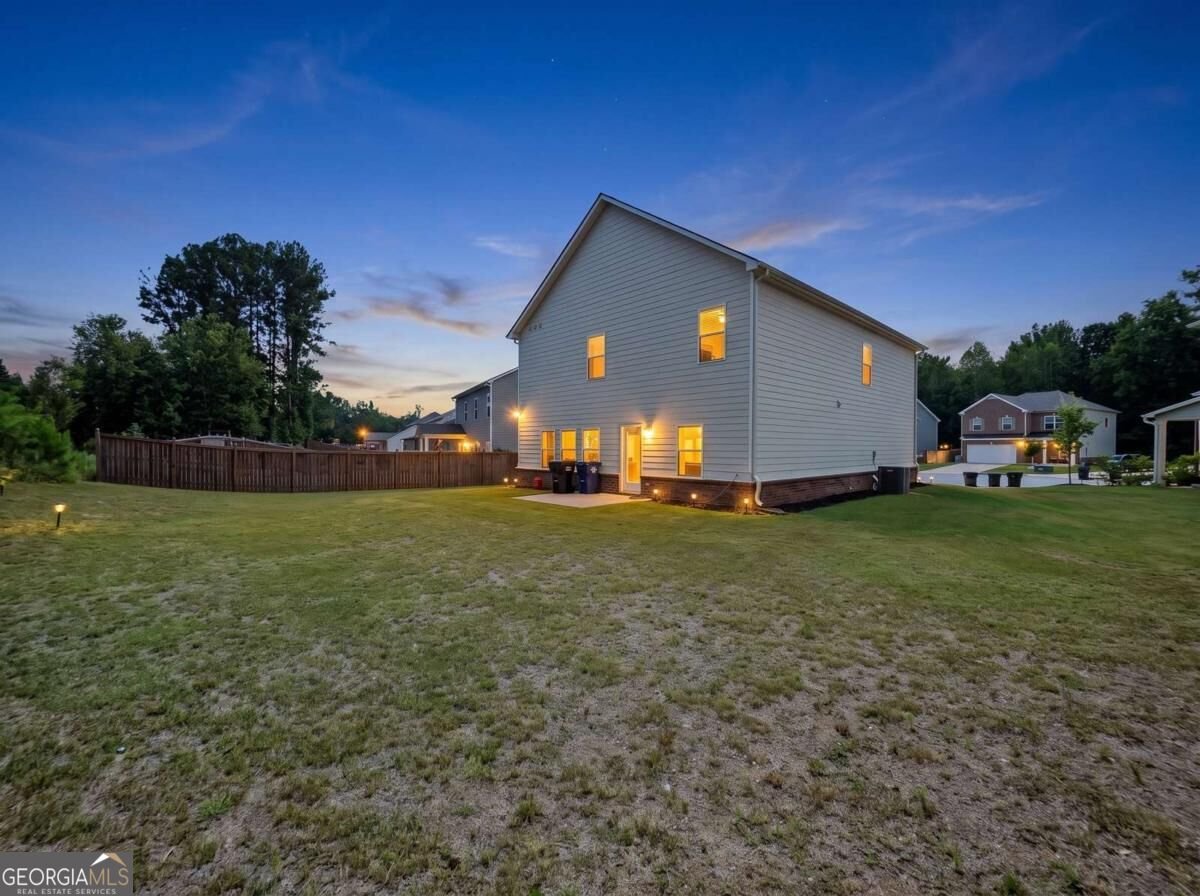 918 Brittfield Way Loganville - Photo 33