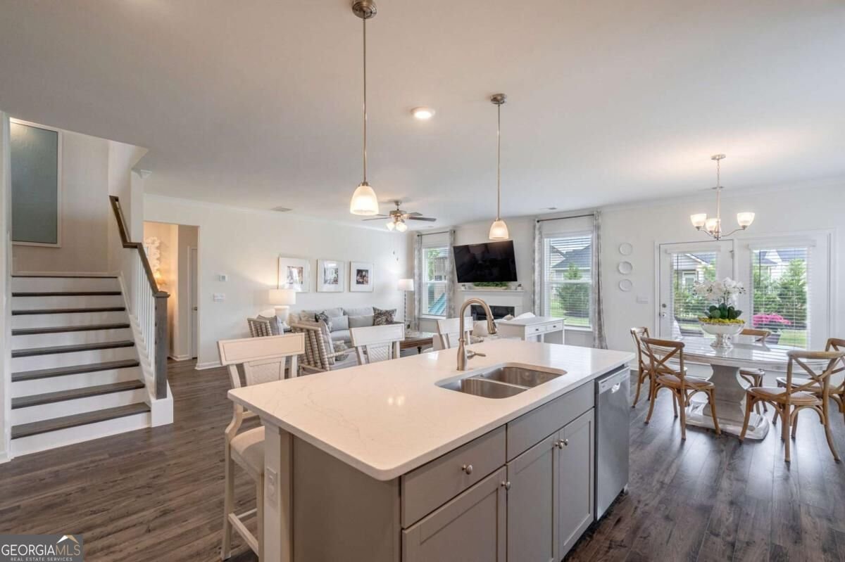 2062 Brookside Circle Statham - Photo 12