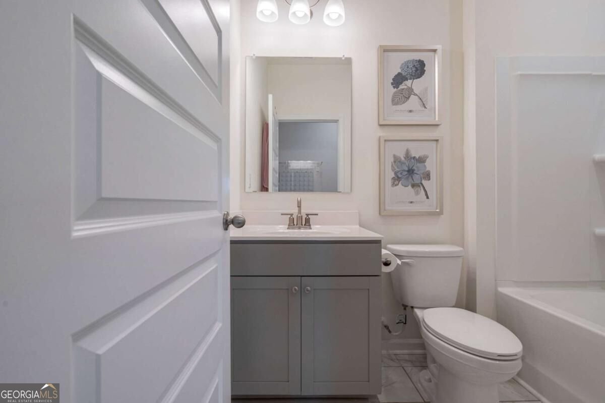 2062 Brookside Circle Statham - Photo 36