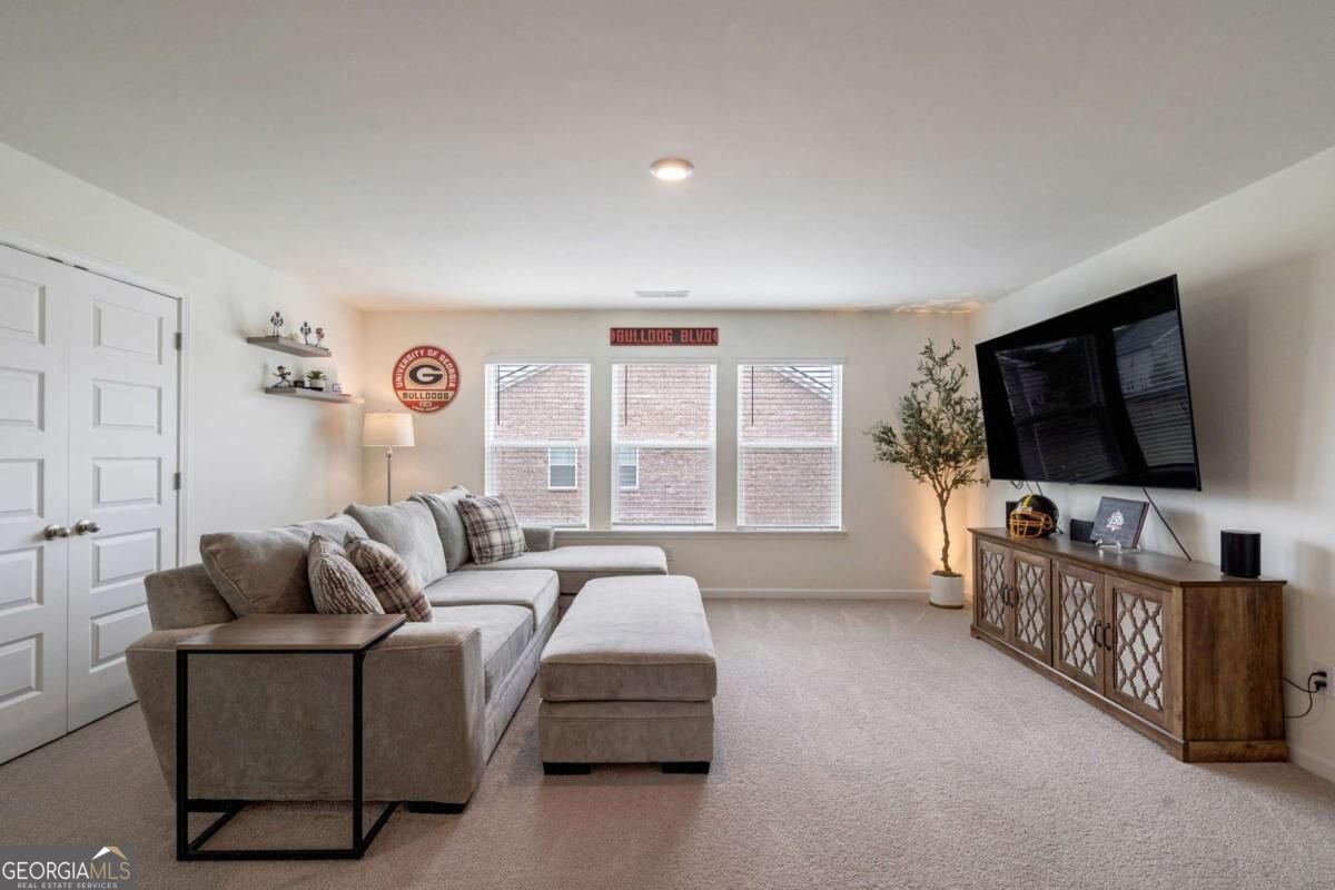 2062 Brookside Circle Statham - Photo 40