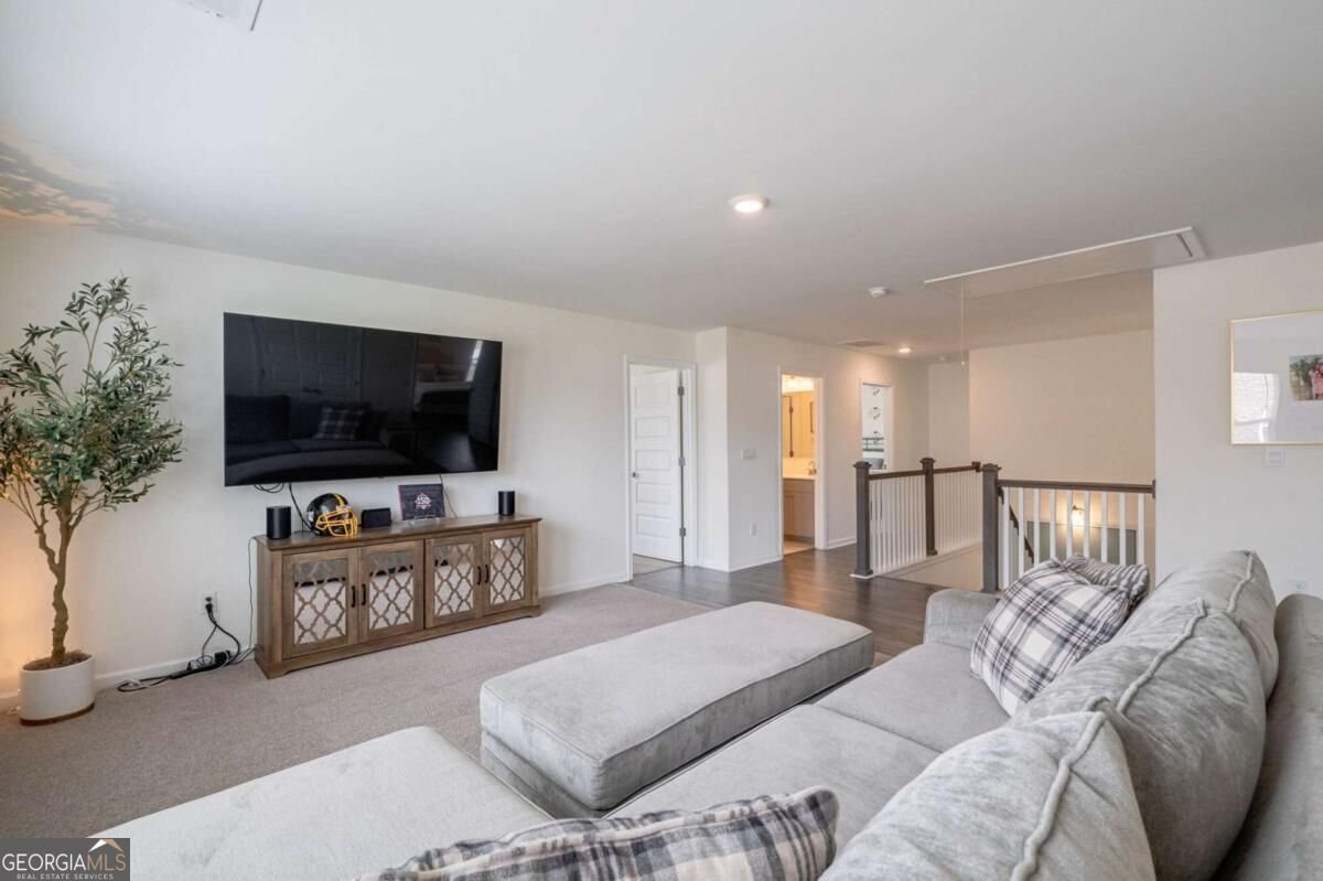 2062 Brookside Circle Statham - Photo 42