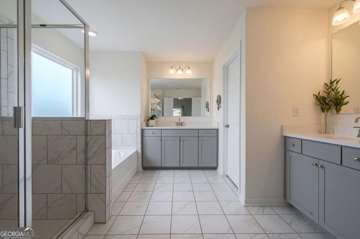 2062 Brookside Circle Statham - Photo 50