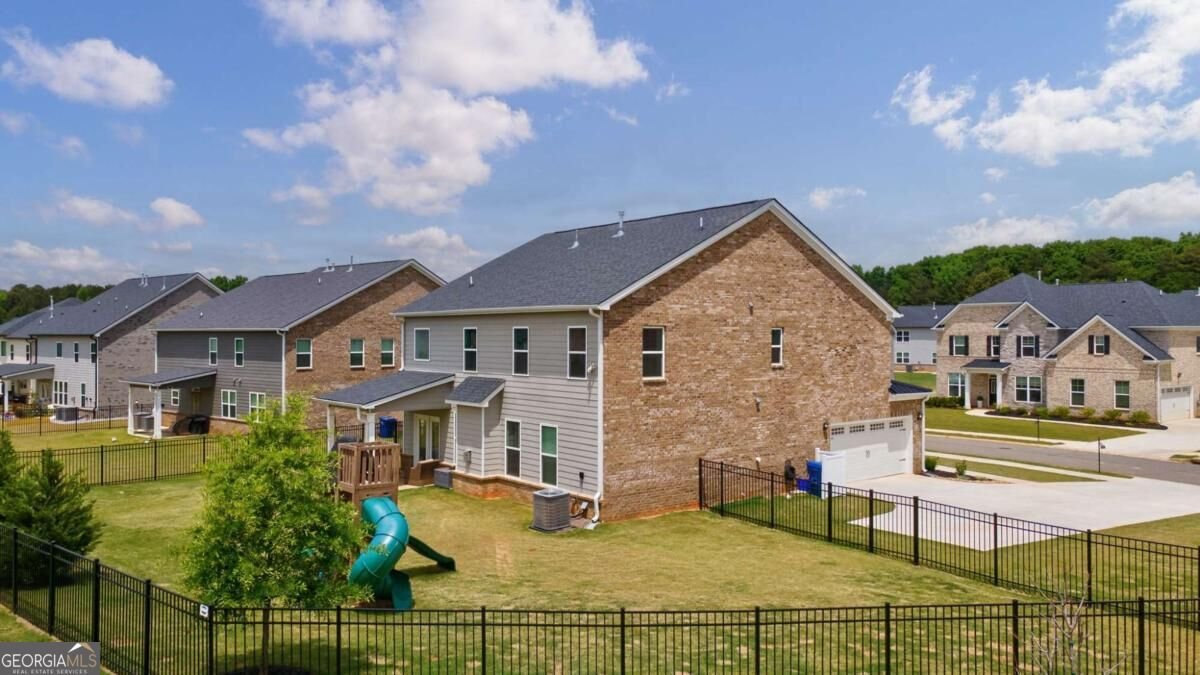 2062 Brookside Circle Statham - Photo 77