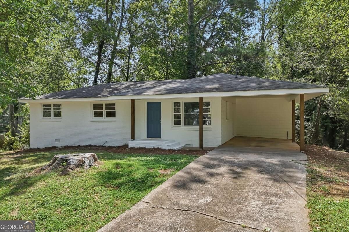 1723 Louise Lane Austell - main photo