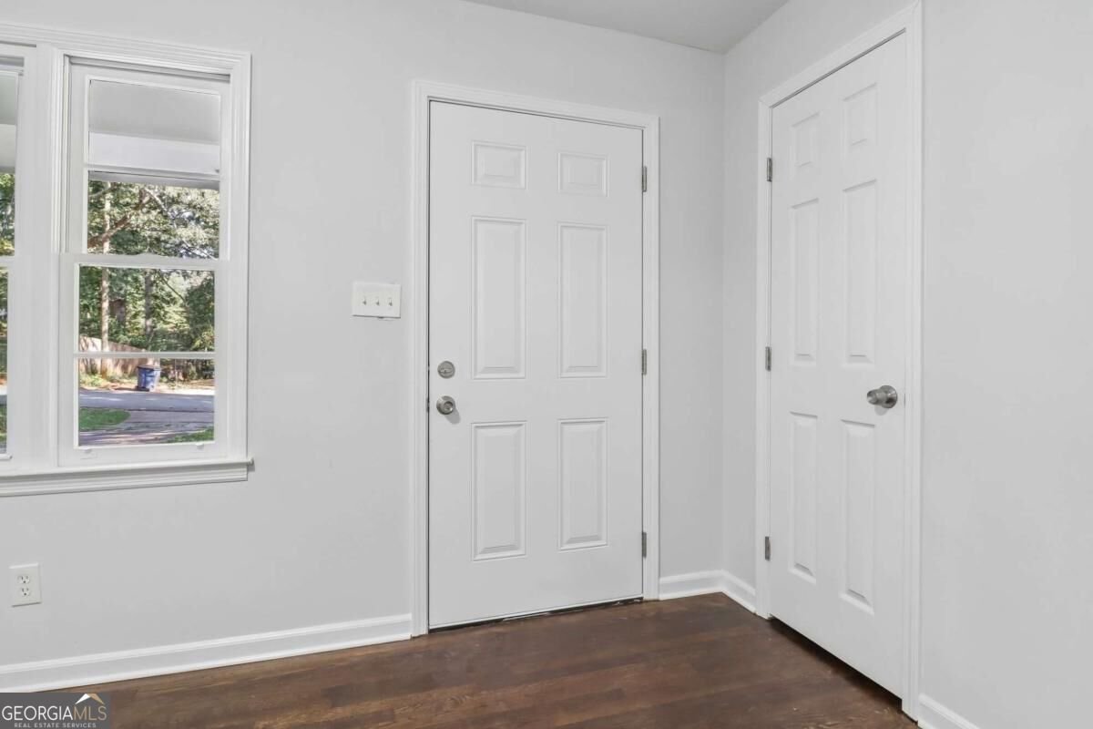 1723 Louise Lane Austell - Photo 10