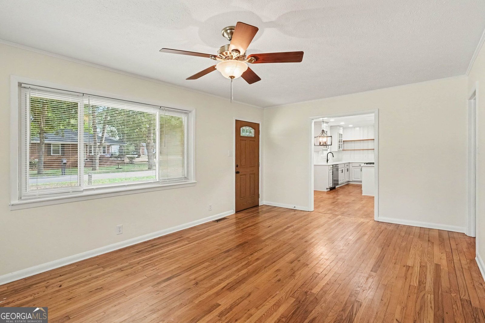 415 Taylor Street Barnesville - Photo 8