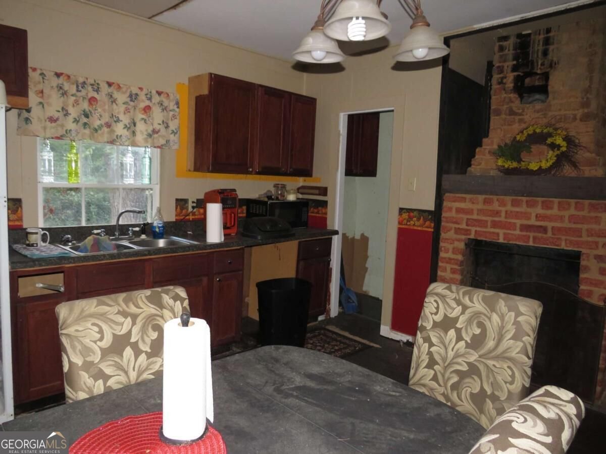 79 Mill St Cave Spring - Photo 14